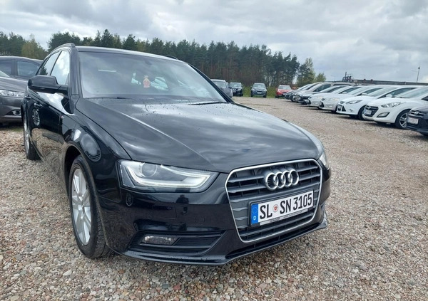 Audi A4 cena 43900 przebieg: 218000, rok produkcji 2013 z Lębork małe 781